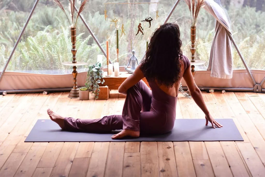 Bowen Island Yoga Retraite with Hanna Franke and Tori Spero — Nectar Yoga