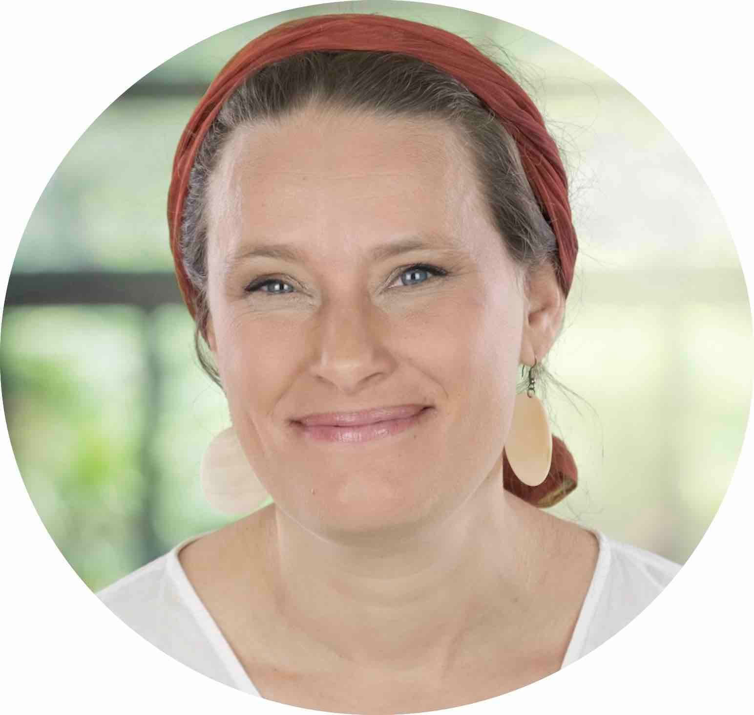 Cours de formation de professeur de yoga niveau 2 ( RYT-300 ) – Partie 1