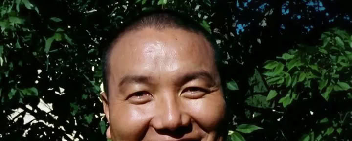 Chant bouddhiste de Lama Tashi, guérison par le son et enseignements du bonheur