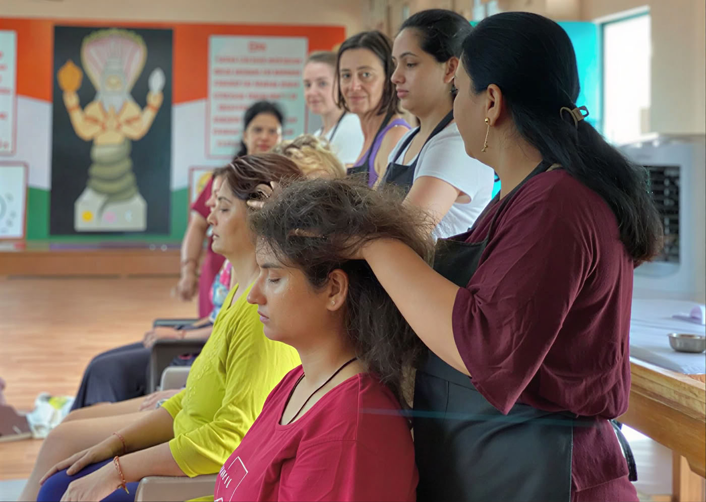 Formation de professeur de yoga de 100 heures à Rishikesh, en Inde – mai 2026