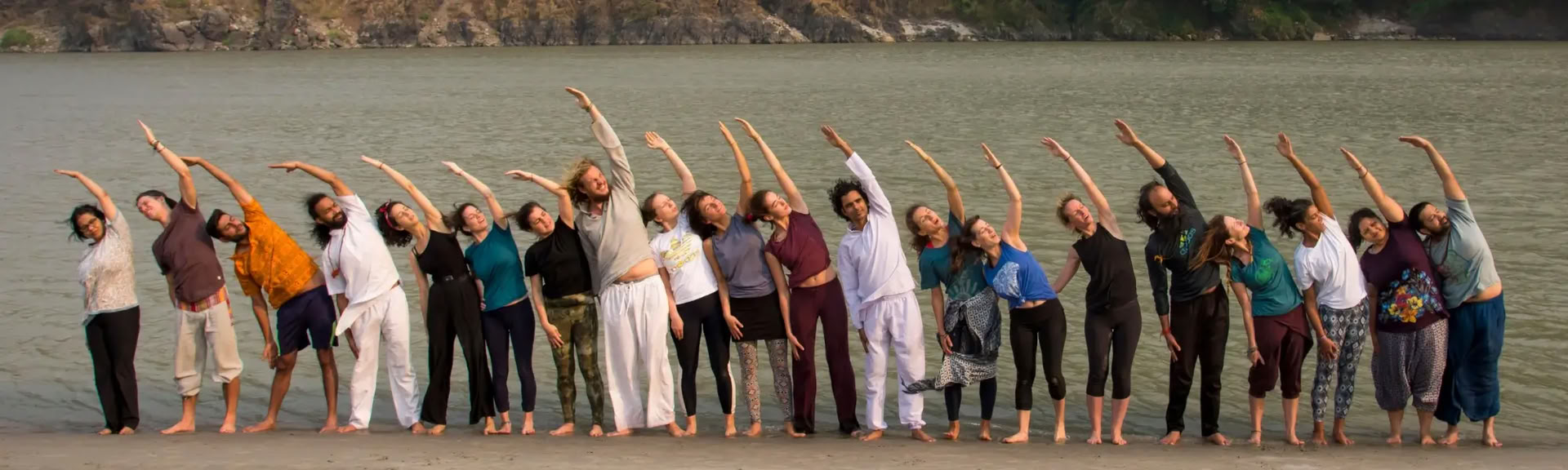 Formation de professeurs de yoga de 100 heures à Rishikesh, en Inde