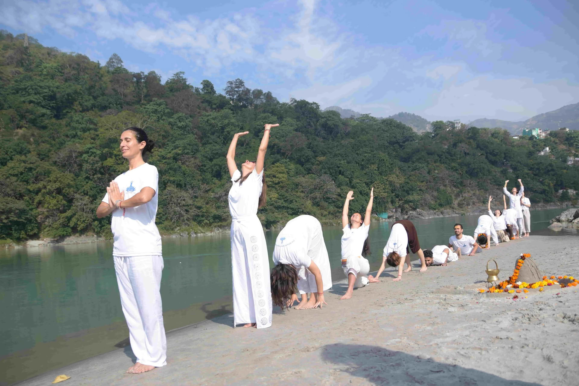 Formation de professeurs de yoga de 100 heures à Rishikesh, en Inde