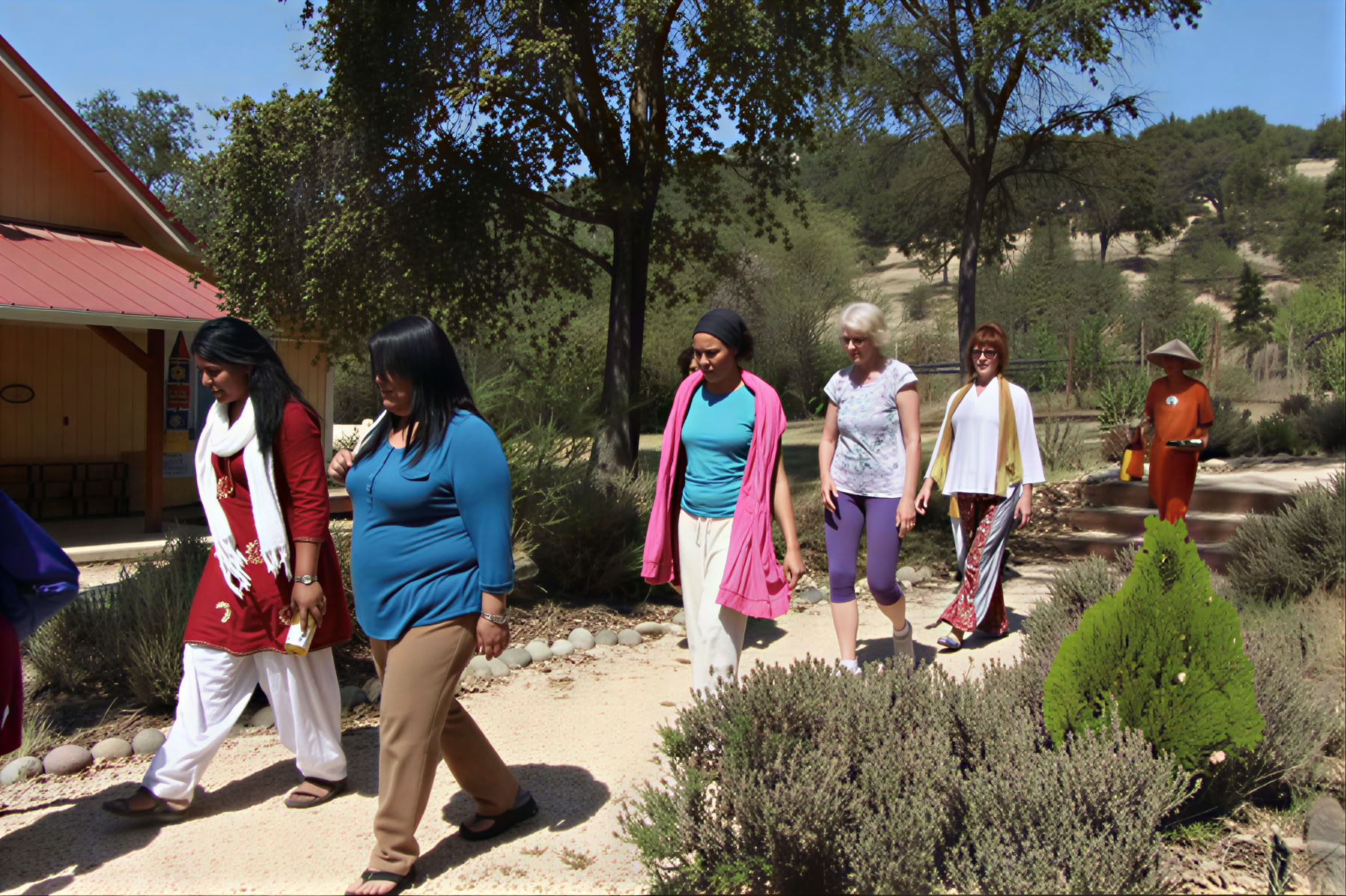 Ashram Sacred Tour – Introduction au yoga Sivananda