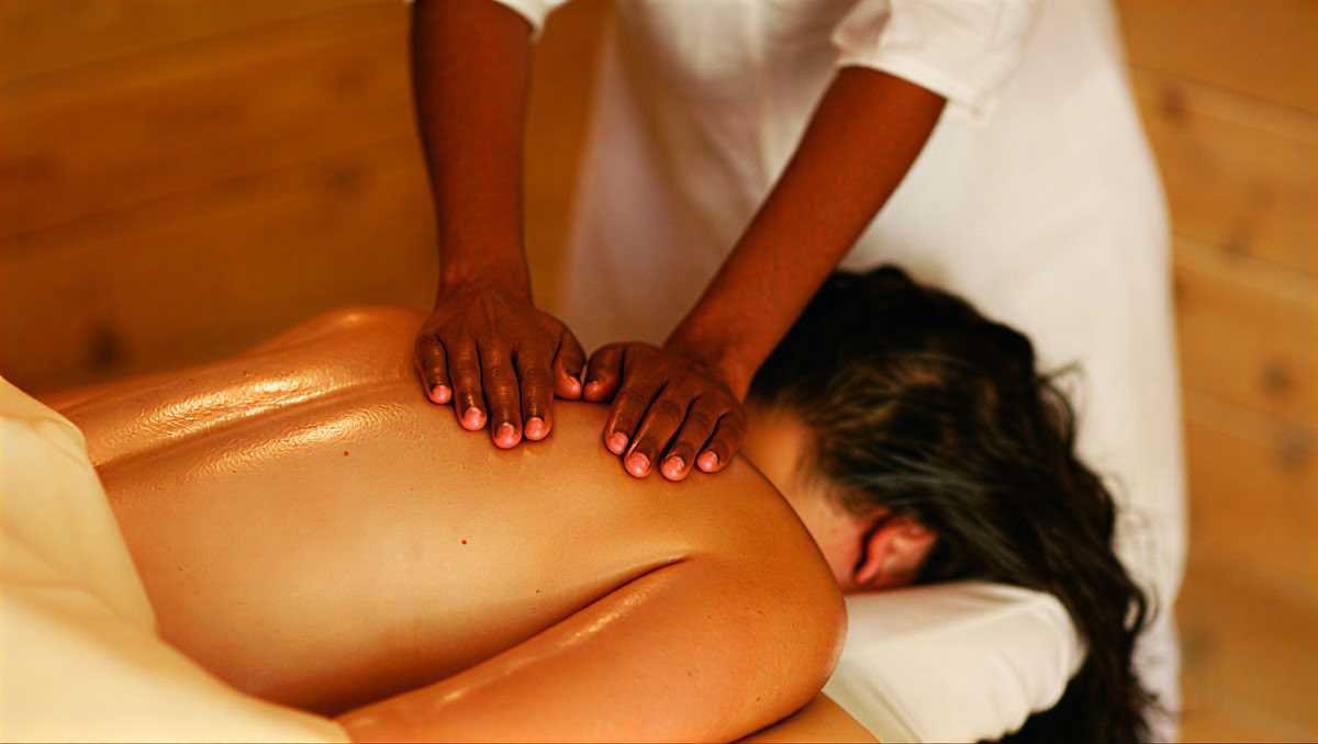 Retraite de rajeunissement par massage ayurvédique