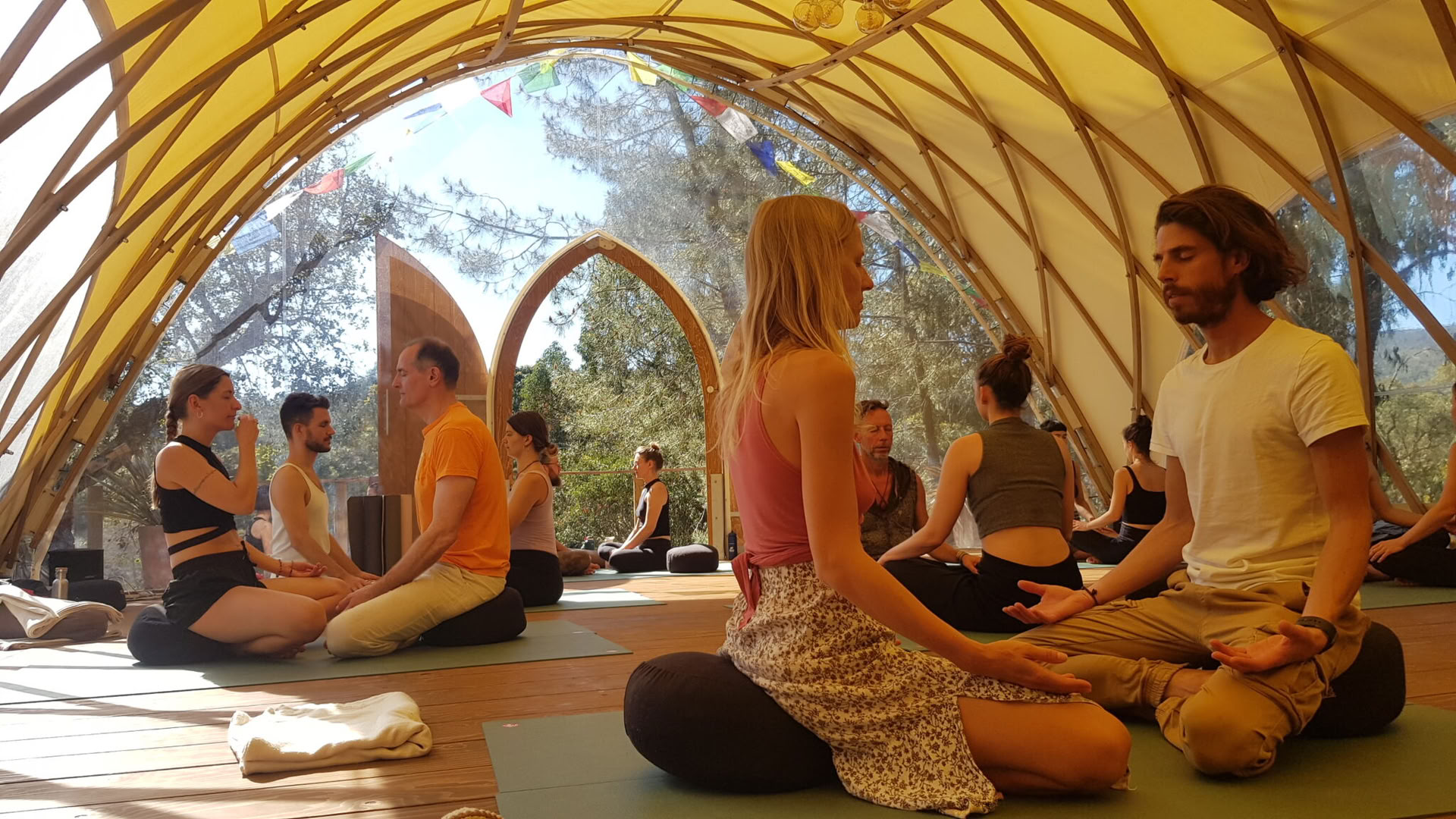 Formation de professeurs de yoga de 200 heures au Portugal