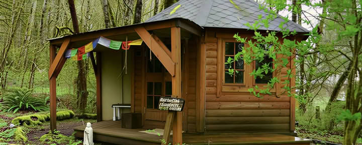Thé pour les nouveaux membres au Great Vow Zen Monastery