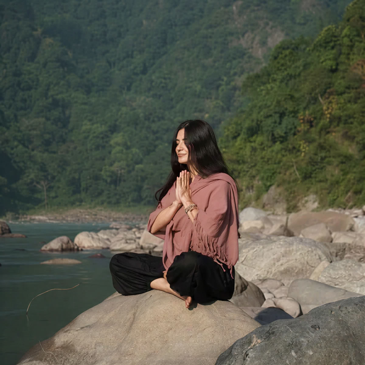 Programme de formation de professeur de yoga de 100 heures