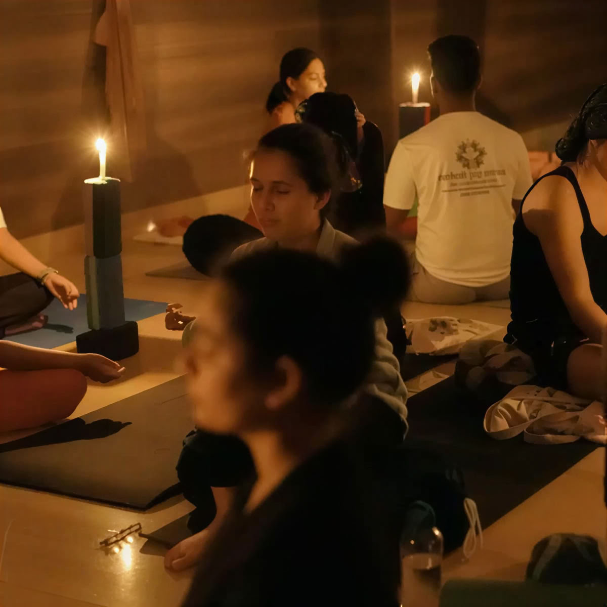 Programme de formation de professeur de yoga de 100 heures