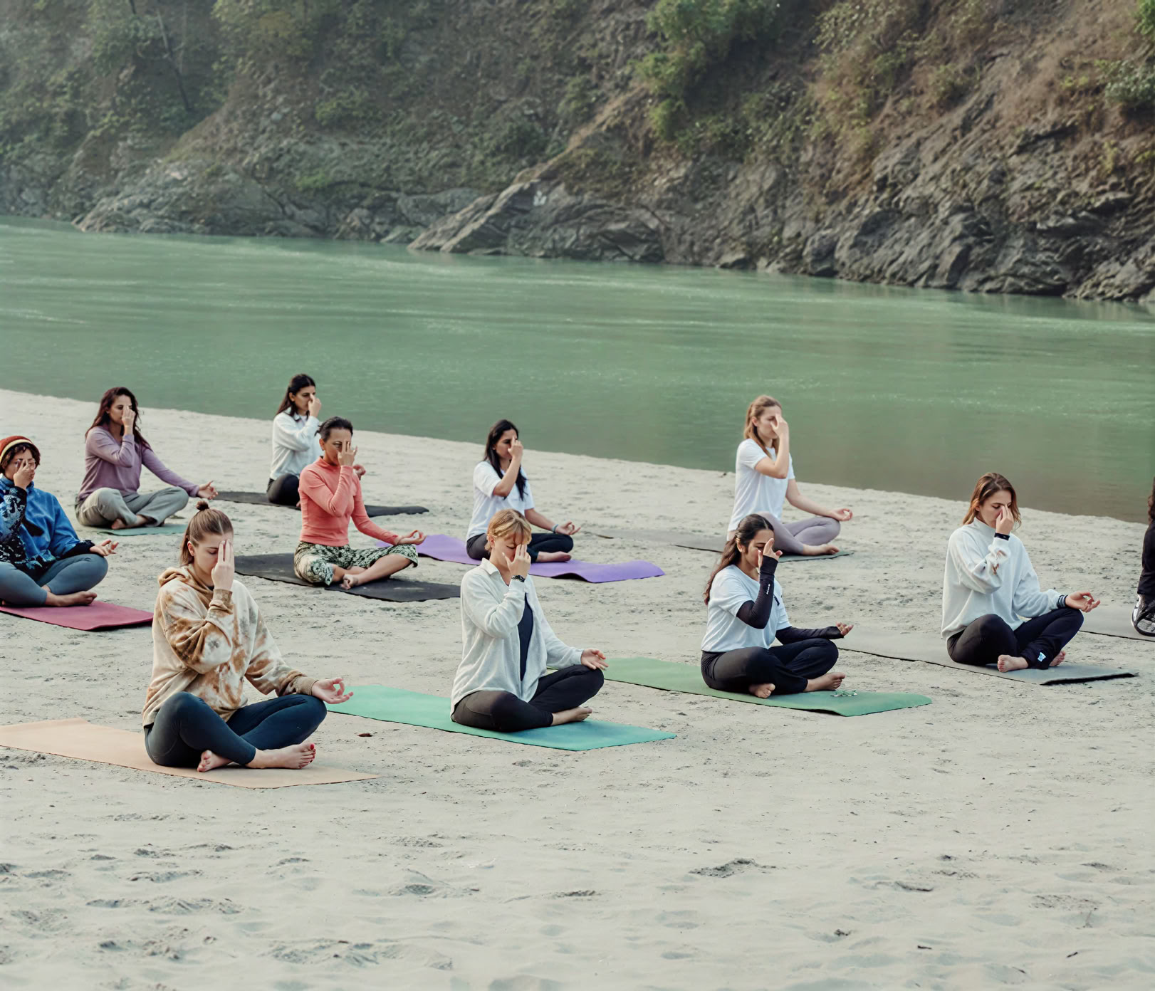 Programme de formation de professeur de yoga de 200 heures