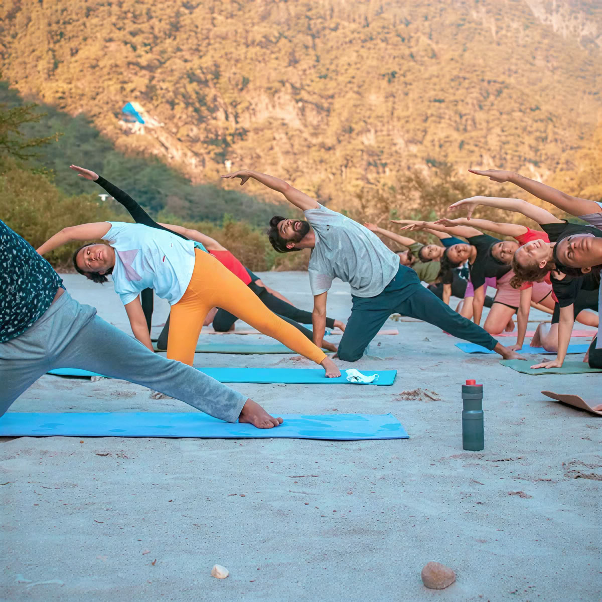 Programme de formation de professeur de yoga de 200 heures
