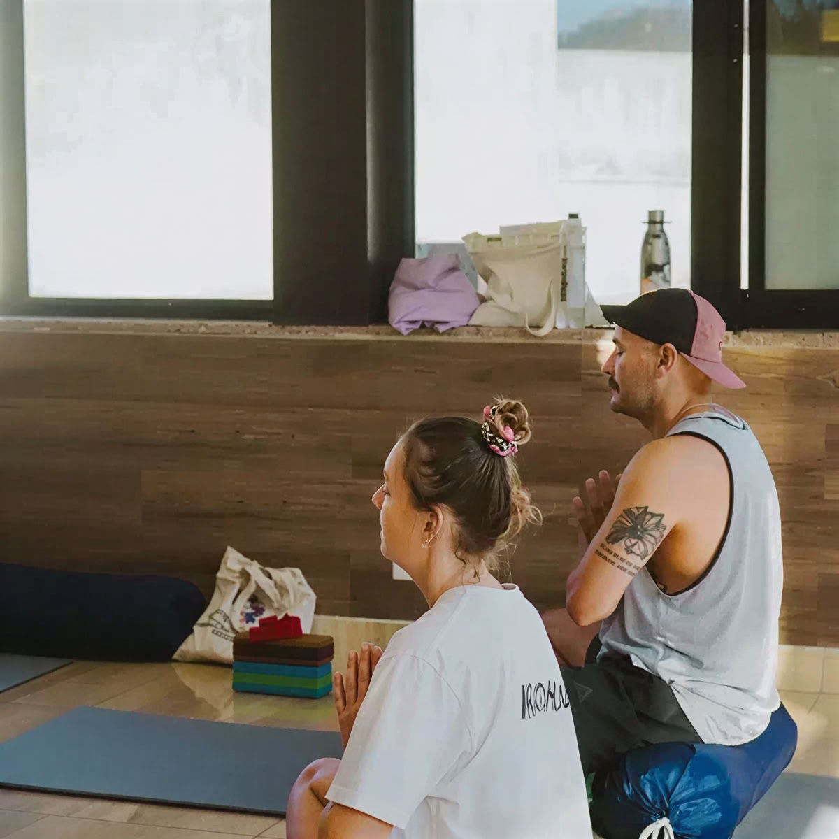 Programme de formation de professeur de yoga de 200 heures