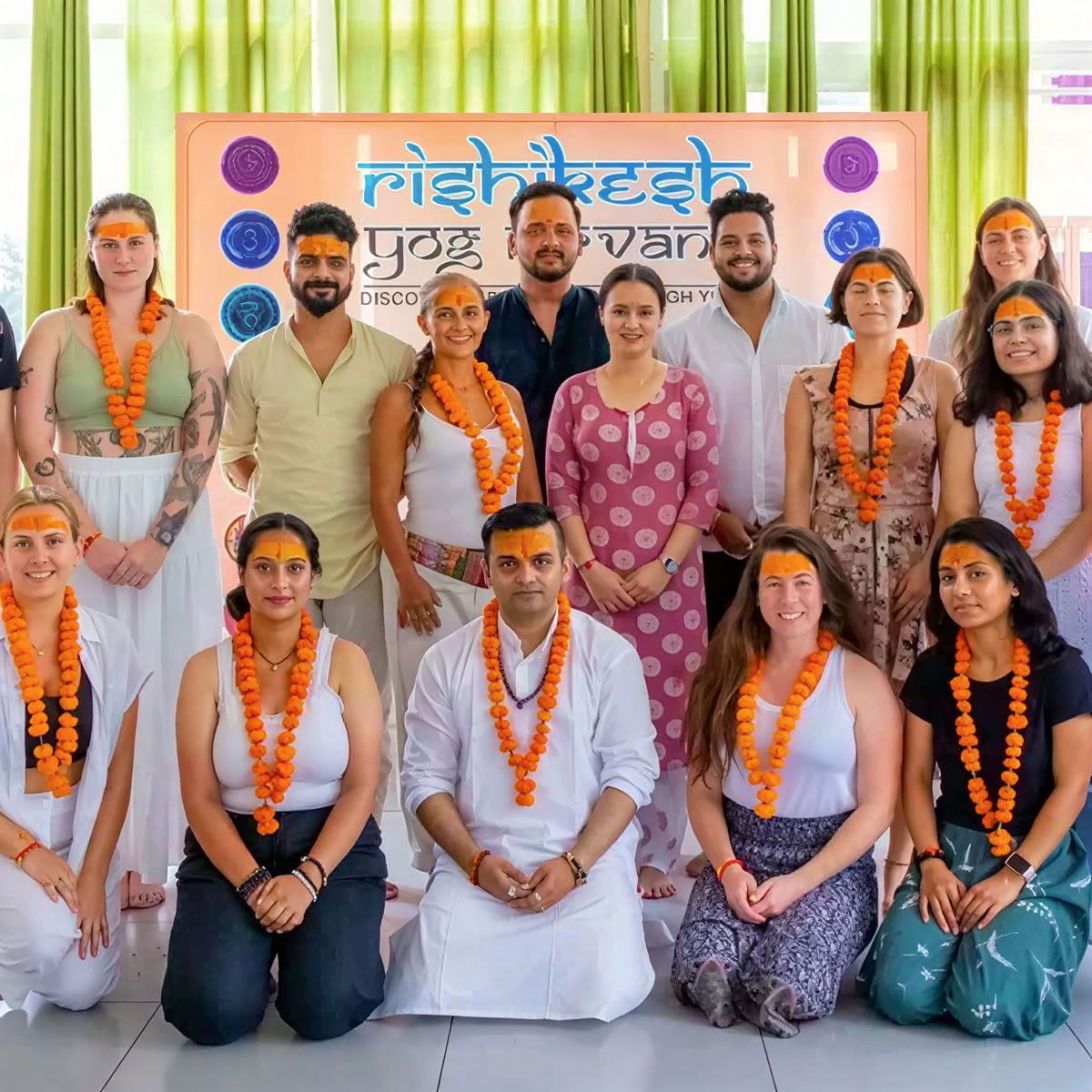Programme de formation de professeur de yoga de 300 heures