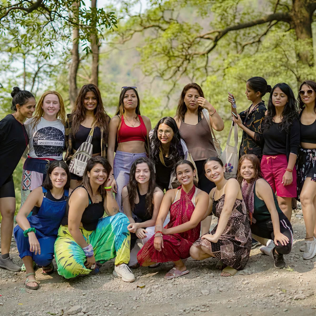 Programme de formation de professeur de yoga de 300 heures