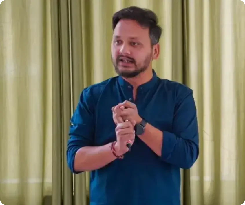 Formation de professeur de yoga de 100 heures à Rishikesh