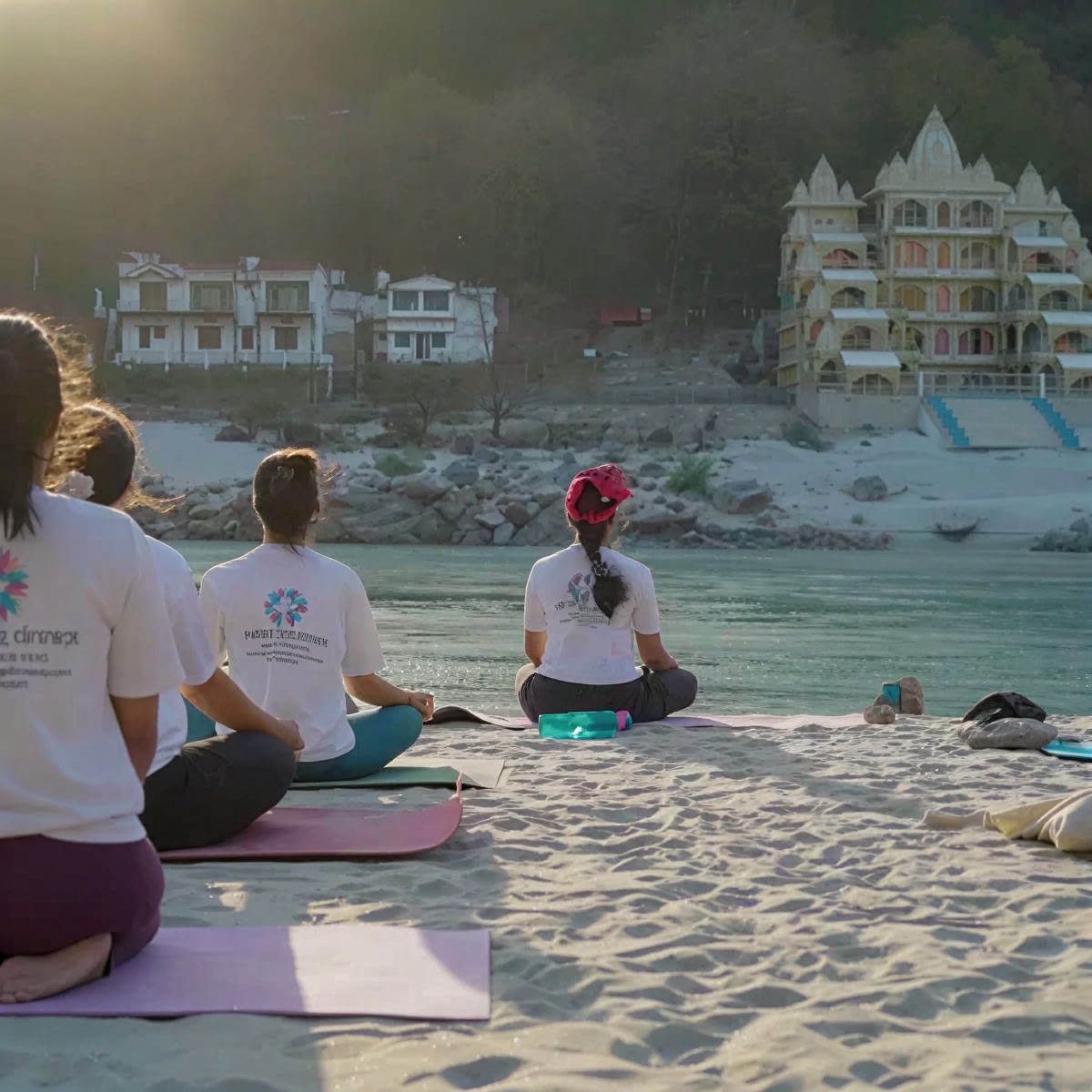Formation de professeur de yoga de 100 heures à Rishikesh
