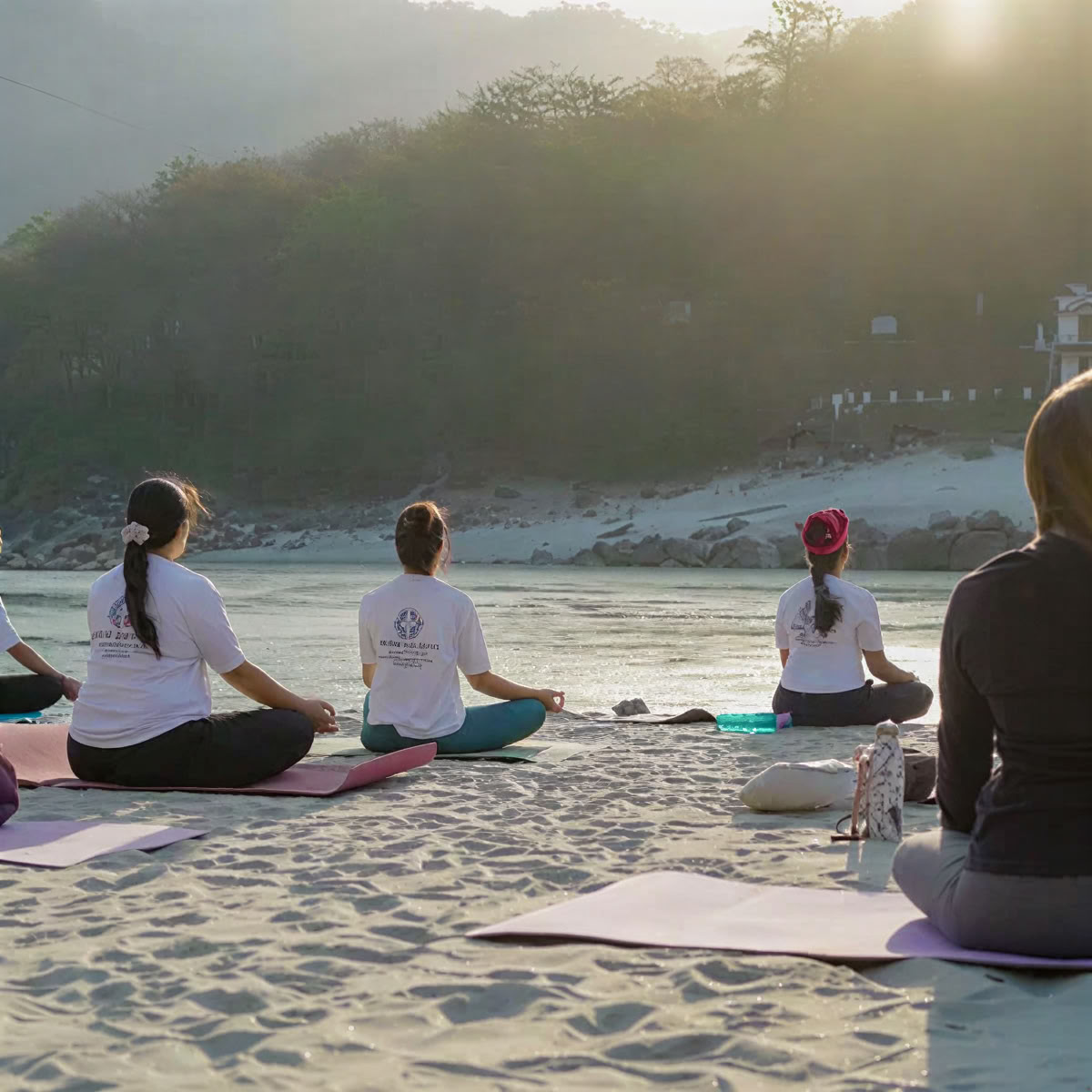 Formation de professeur de yoga de 100 heures à Rishikesh