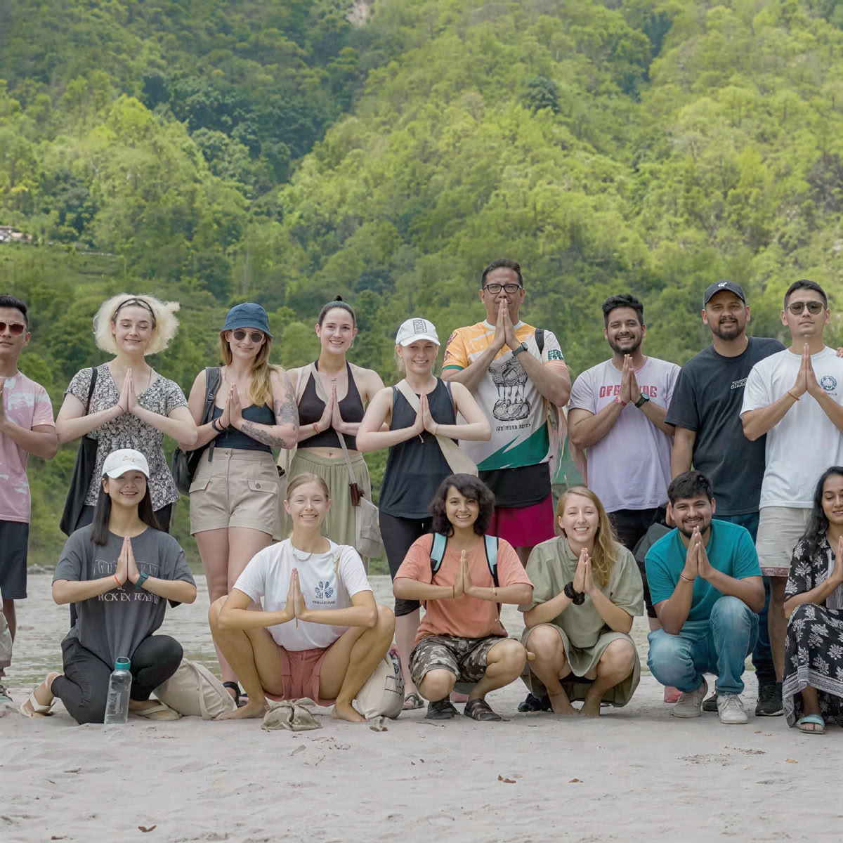 Formation de professeur de yoga de 100 heures à Rishikesh
