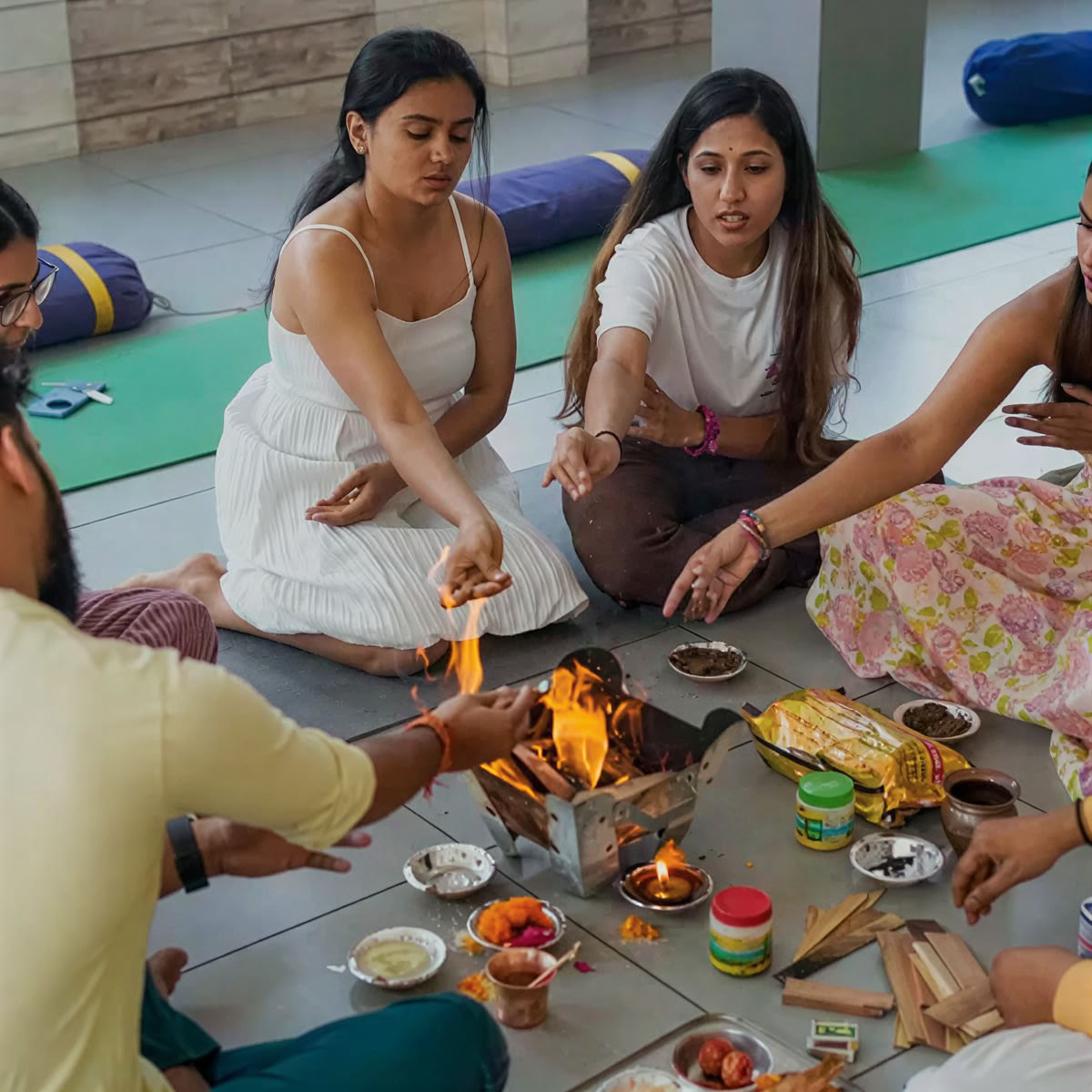 Formation de professeur de yoga de 200 heures à Rishikesh