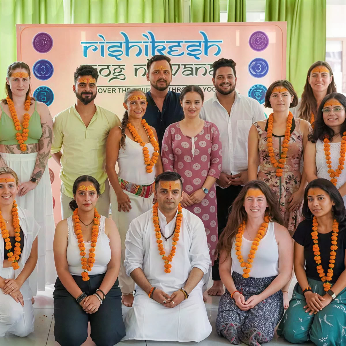 Formation de professeur de yoga de 300 heures à Rishikesh – 01 janv. – 27 janv. 2027