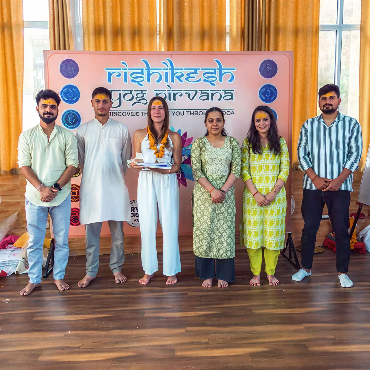 Formation de professeur de yoga de 300 heures à Rishikesh – 01 janv. – 27 janv. 2027