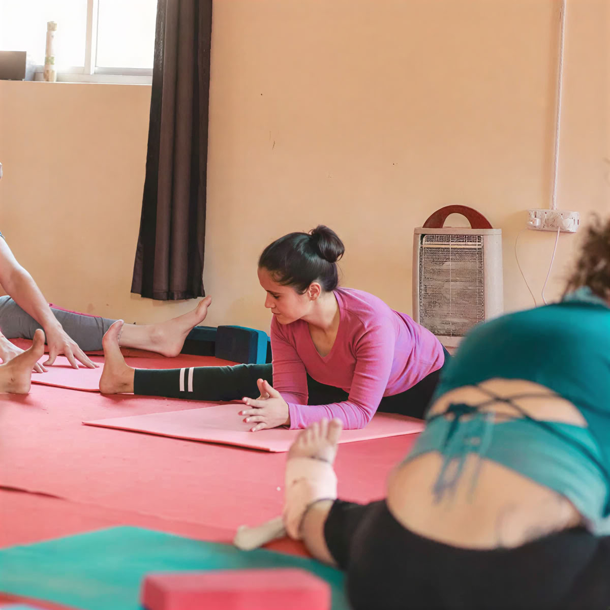 Formation de professeur de Kundalini Yoga de 200 heures