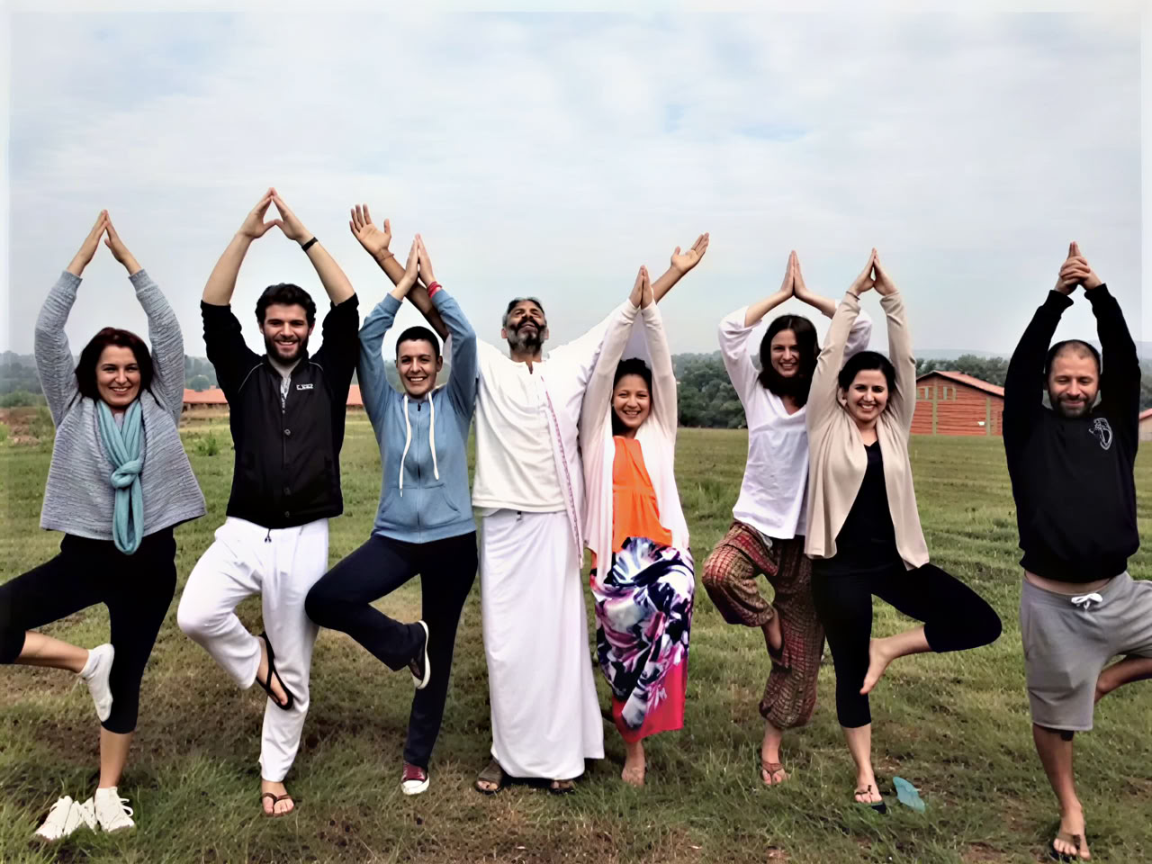 Retraite de formation de yoga pour enfants de 100 heures à Rishikesh – 10 jours