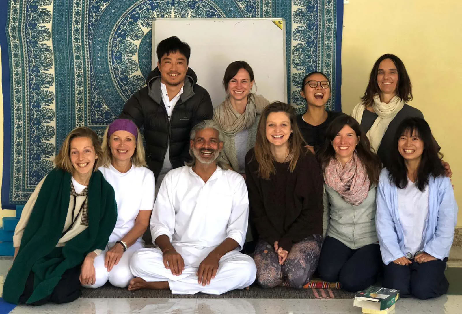 Cours de formation d’enseignant de yoga Hatha 300 heures à Rishikesh, Inde – 01 nov – 19 déc