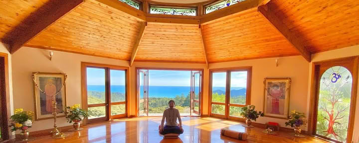 Priorisez Votre Évolution - Cours Hebdomadaire de Kriya Yoga
