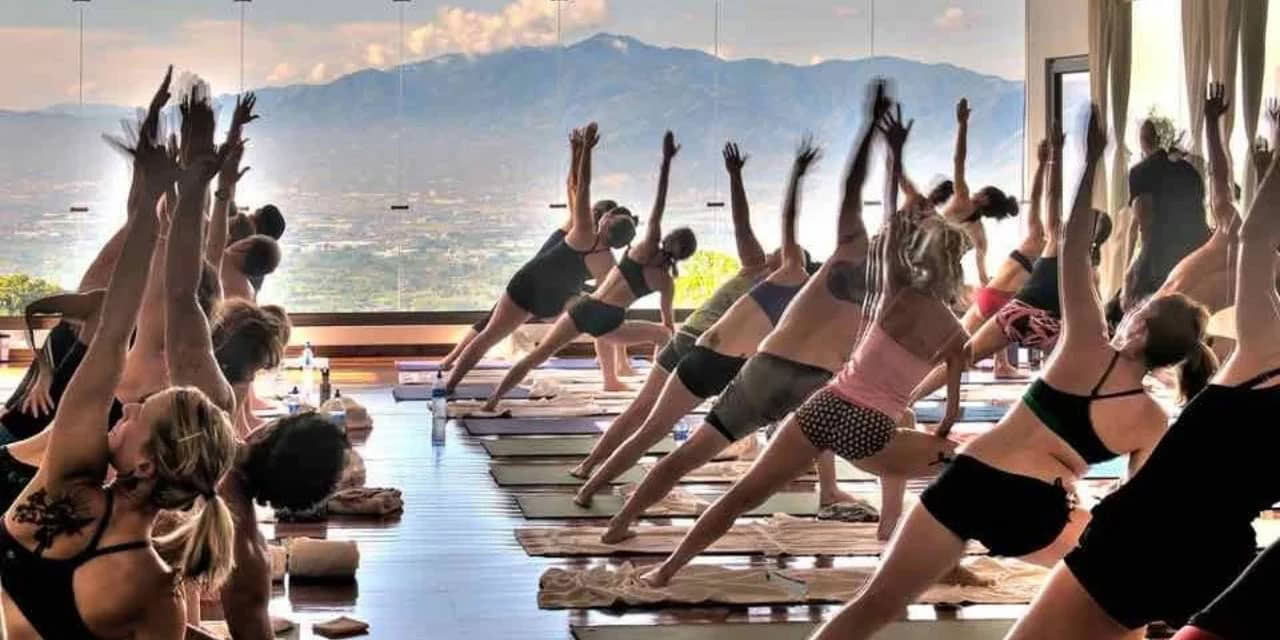 MrPilatesGuy présente Hot Pilates au Costa Rica