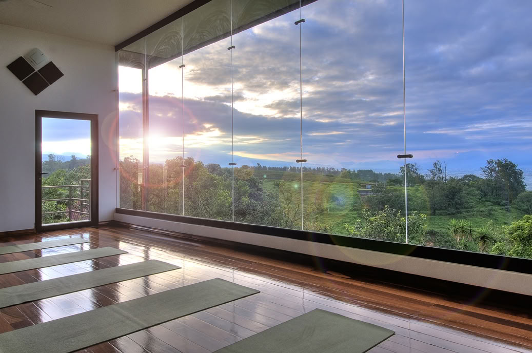 MrPilatesGuy présente Hot Pilates au Costa Rica