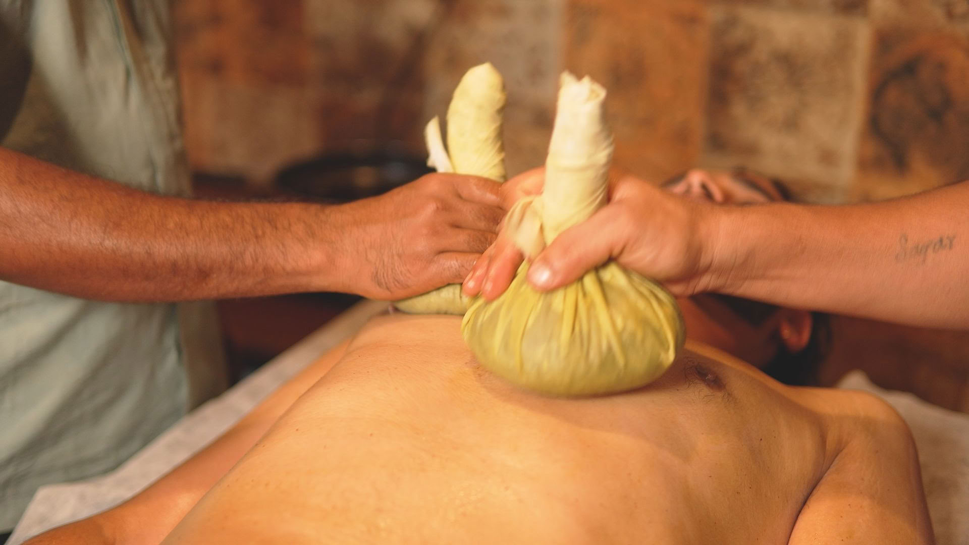 Certification de 45 jours sur le campus en thérapies ayurvédiques et naturopathiques