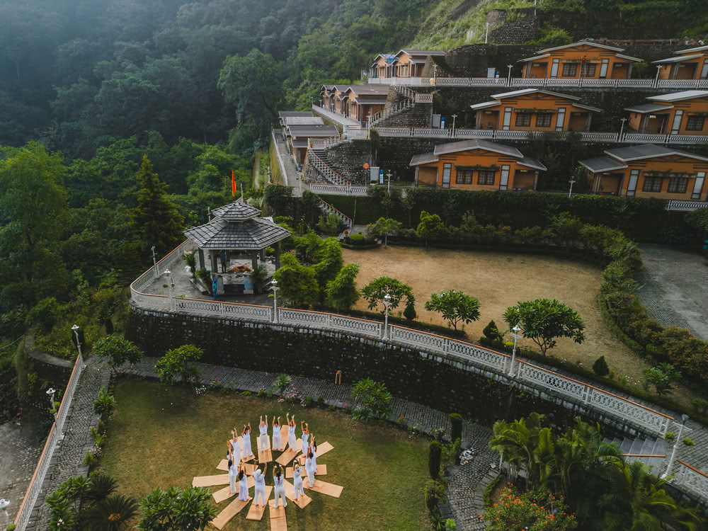 200 heures YTT à Rishikesh – 27 janv. – 18 févr. 2027