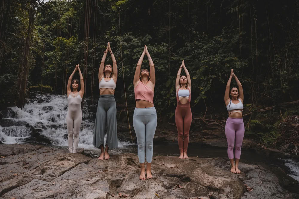 Formation de professeurs de yoga de 200 heures à Pelaga, Bali – 26 oct. – 14 nov. 2026