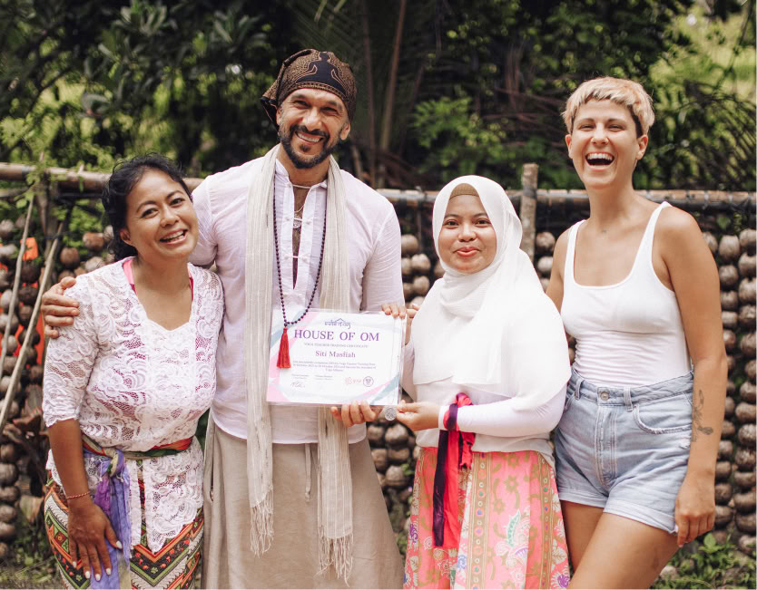 Formation de professeur de yoga de 300 heures – 26 oct. – 21 nov. 2026