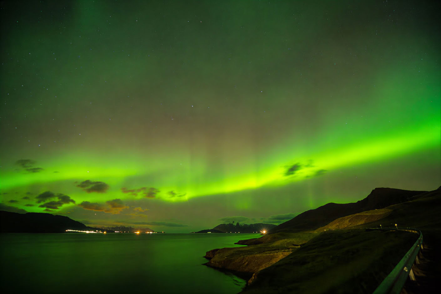 Retraite de yoga sous les aurores boréales en Islande – Dates hiver 2026