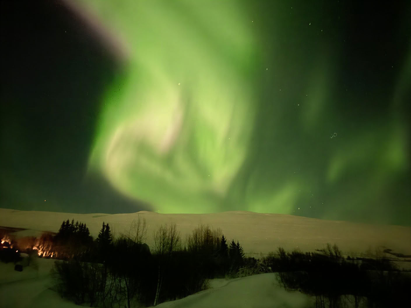 Retraite de yoga sous les aurores boréales en Islande – Dates hiver 2026