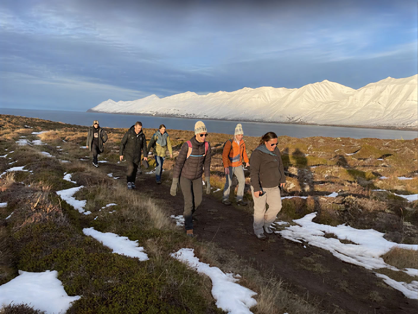 Retraite de yoga sous les aurores boréales en Islande – Dates hiver 2026