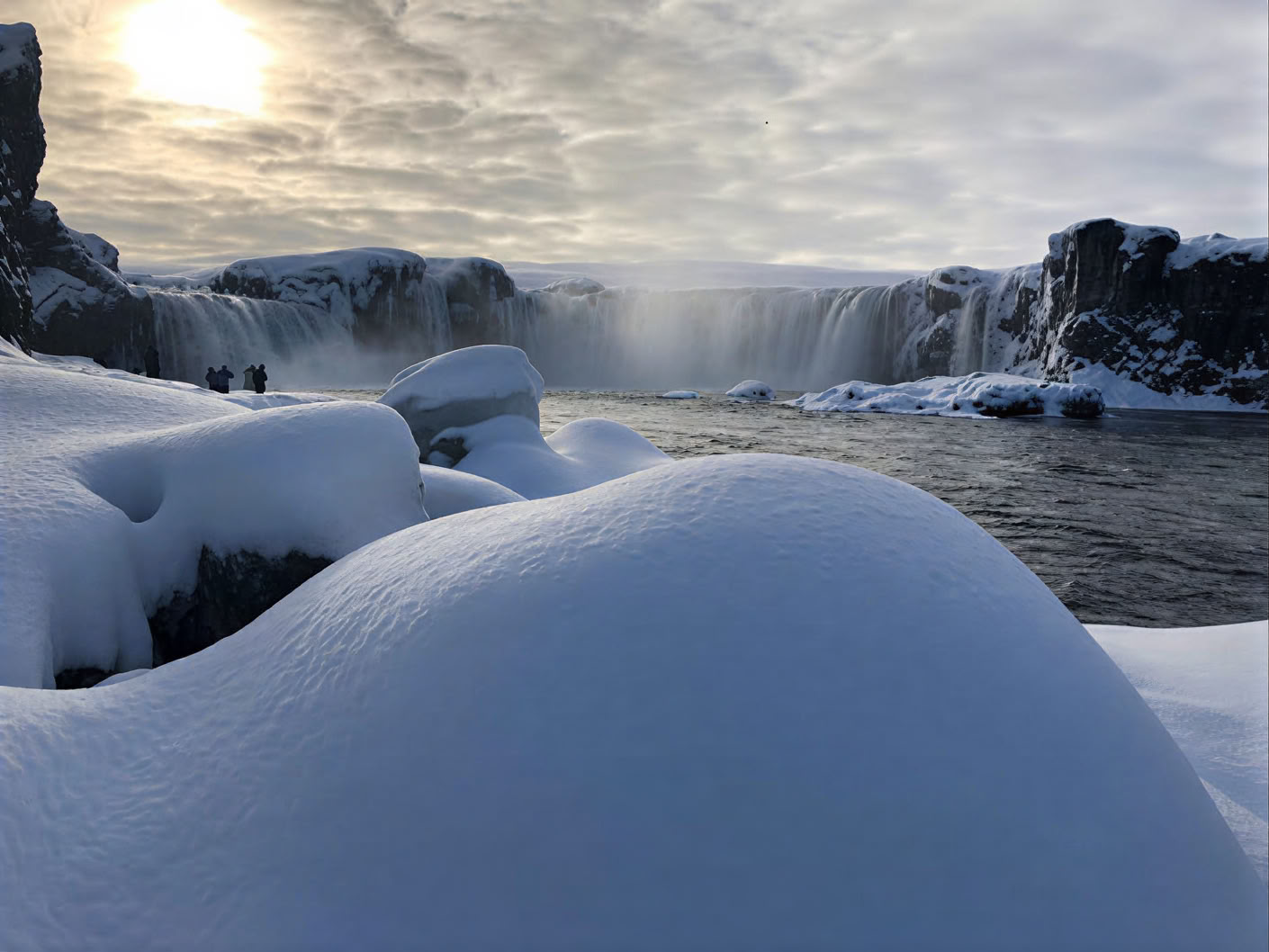 Retraite de yoga sous les aurores boréales en Islande – Dates hiver 2026
