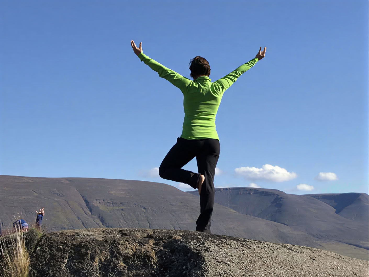 Yoga & Randonnée Retraite d'Automne Doré en Islande – Dates 2026