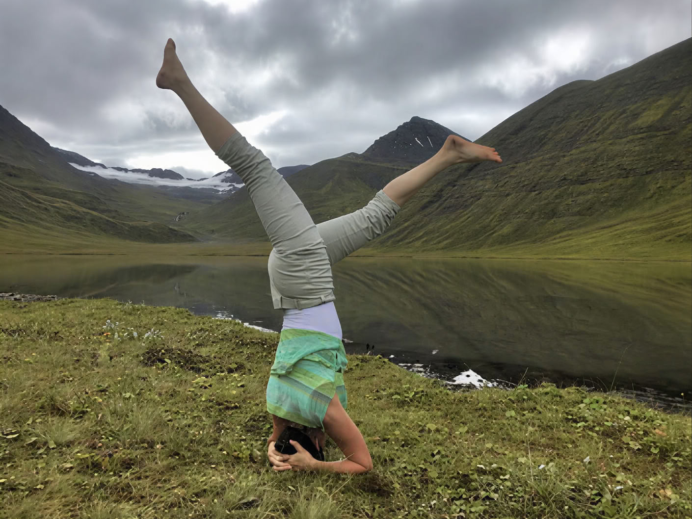 Yoga & Randonnée Retraite d'Automne Doré en Islande – Dates 2026
