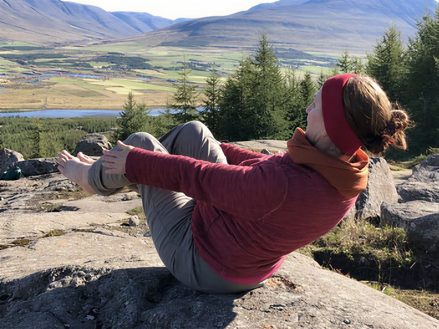 Yoga & Randonnée Retraite d'Automne Doré en Islande – Dates 2026