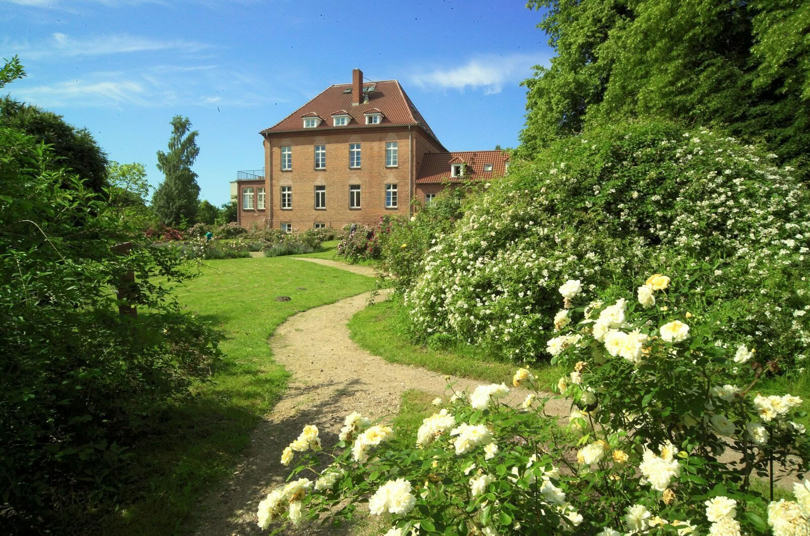 Cours de jeûne avec randonnée et yoga au Gutshaus Gottin