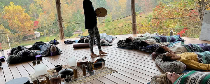 Retraite de bonheur en montagne
