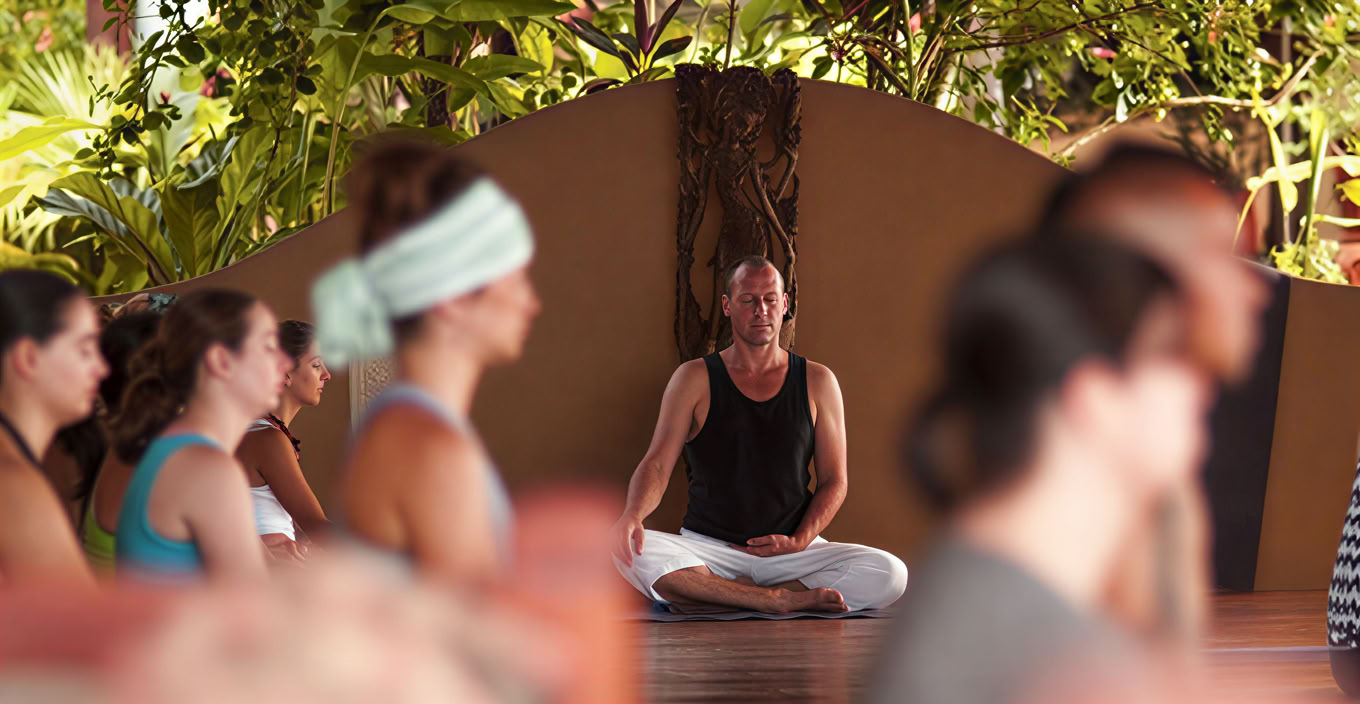 Formation de professeur de yoga Vinyasa et Yin de 200 h – Peter Kaaberbol Kristensen