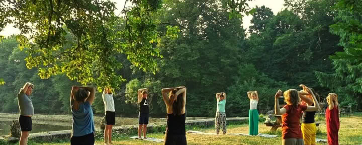 Yoga et méditation en marchant
