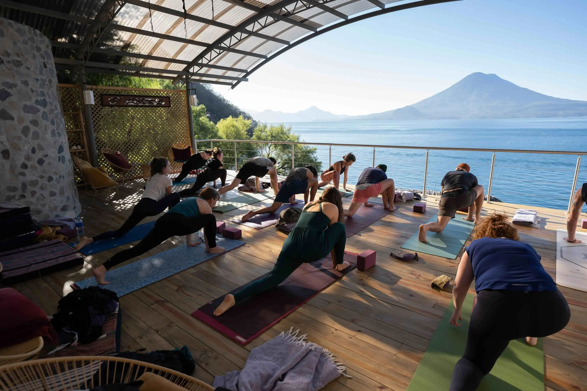 The Chakra Connection Retraite / KOMpose — Villa Sumaya