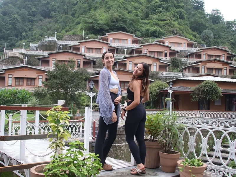 Formation de professeurs de yoga de 200 heures (RYT 200 en Inde) – Décembre 2026 - Janvier 2027