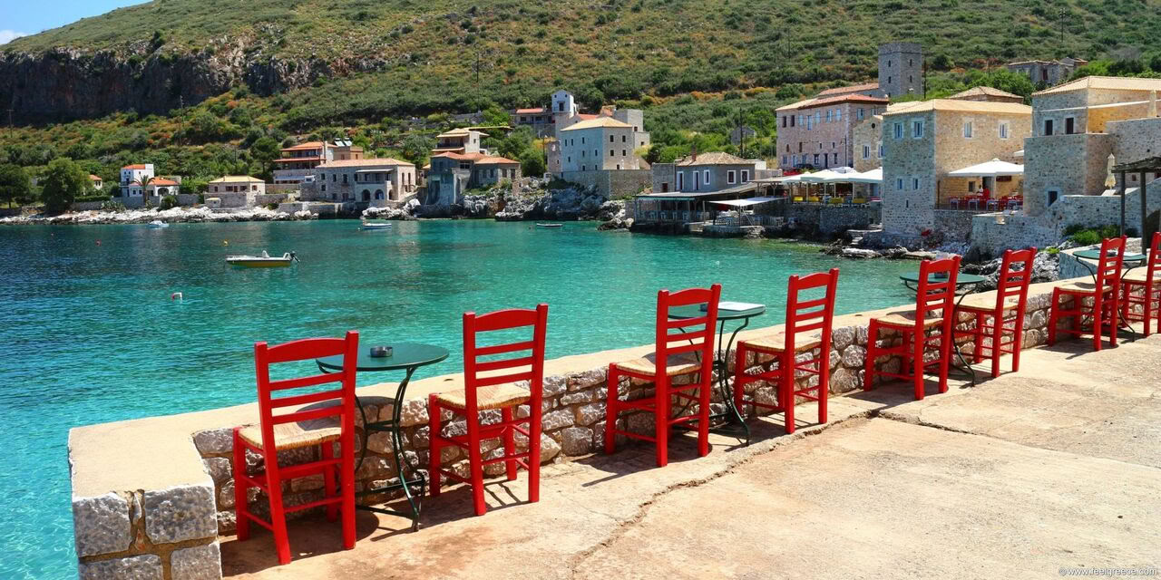 Évasion en Méditerranée : retraite de yoga en Grèce