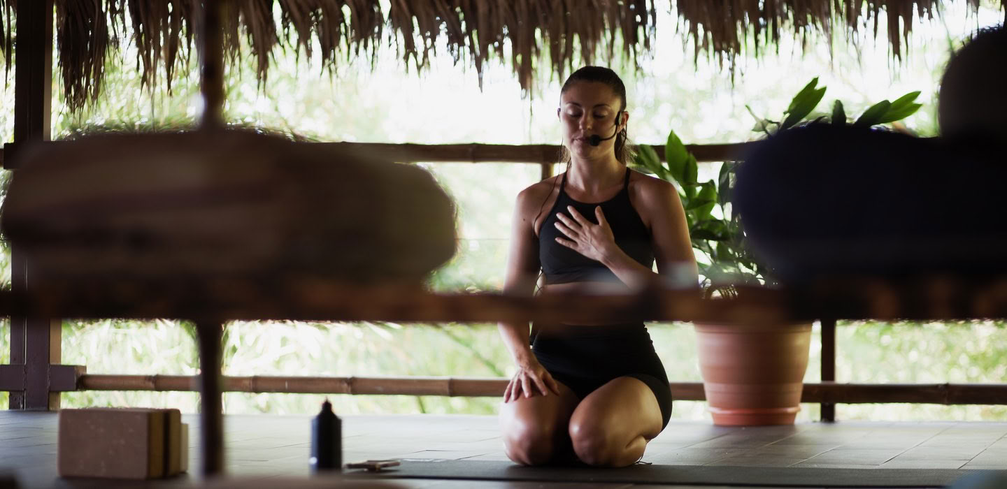 Salty Retraites: Surf, Sweat, and Flow au Costa Rica