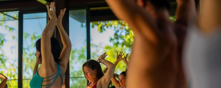 Yoga retraite avec Sylvia De Marco & Kano Mai
